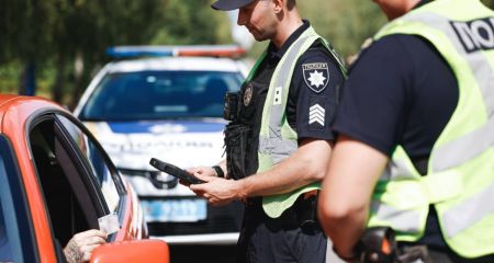 Рух Вантовим мостом у Запоріжжі відновили після ДТП