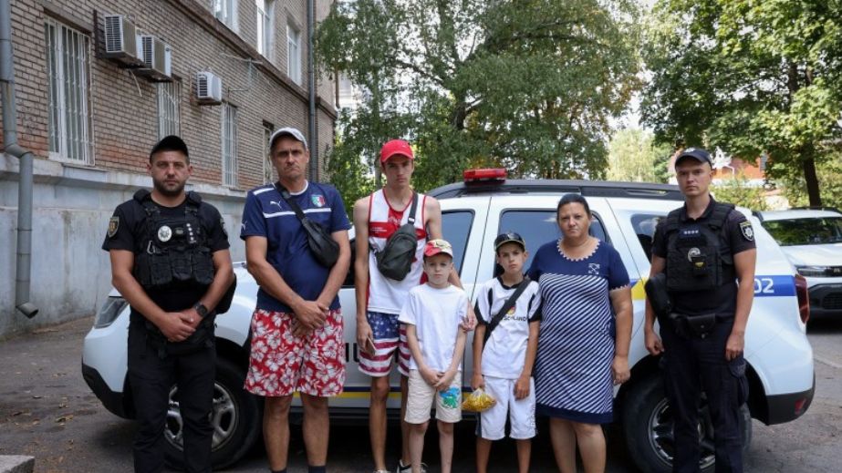 Родину з трьома дітьми евакуювали з Малокатеринівки на Запоріжжі