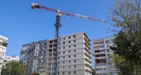 Відбудову постраждалих будинків у Запоріжжі перевірив віцепрем’єр Кулеба