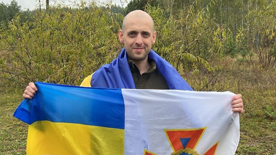 Викрали з власної оселі: у межах обміну повернувся запорізький рятувальник