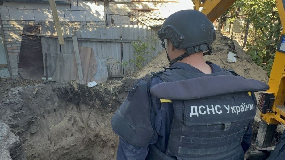 Часть ракеты и кассетный элемент от "Урагана" обезвредили на Запорожье