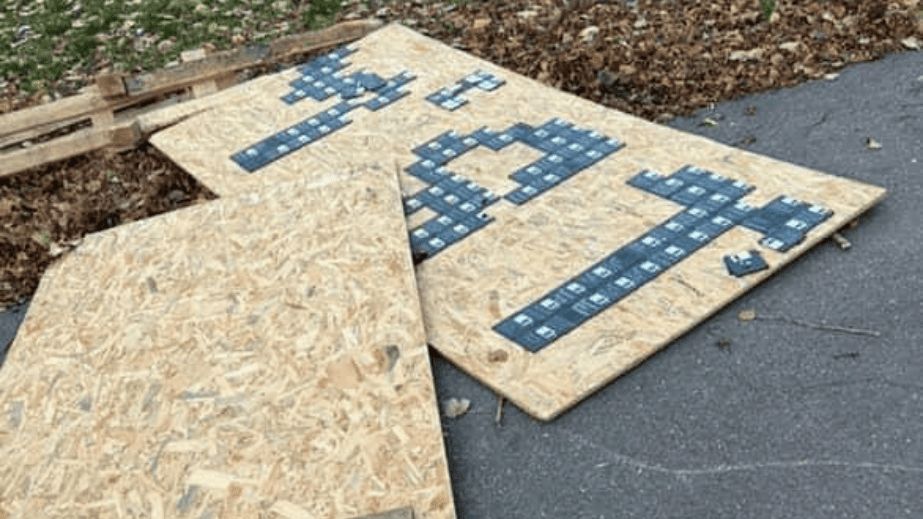 Уничтожили память: в Запорожье разбили инсталляцию в честь погибших