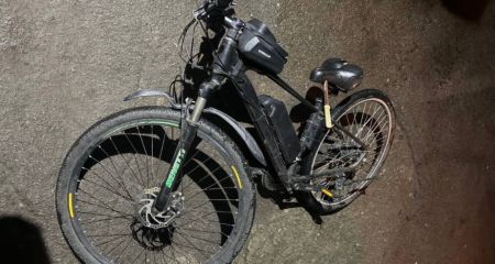 У центрі Запоріжжя чоловік поцупив велосипед у дівчини