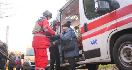 Пятеро "тяжелых" и ребенок: в Запорожье лечат пострадавших от атак РФ