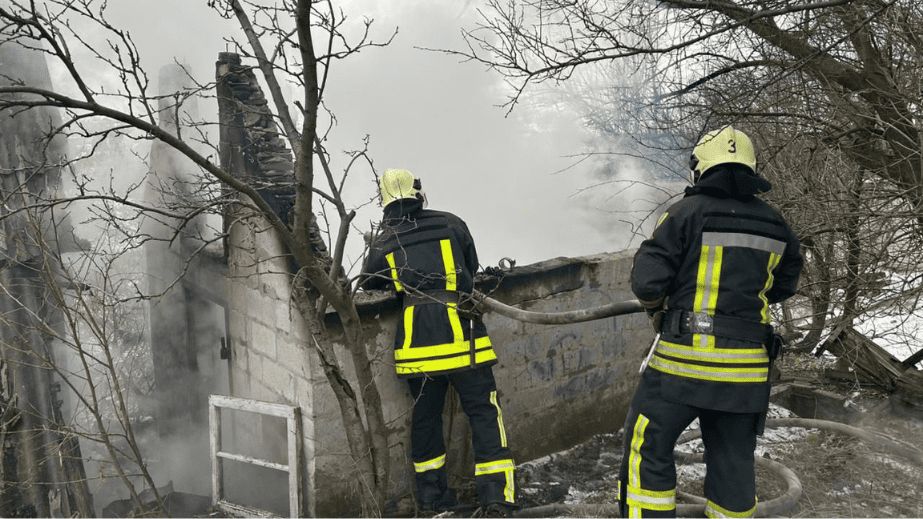 Два житлові будинки горіли у Запорізькому районі &ndash; деталі від ДСНС