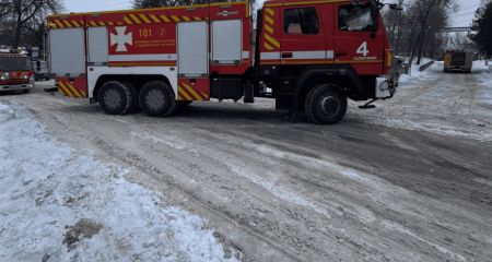 Россияне ударили дроном по машине спасателей под Запорожьем