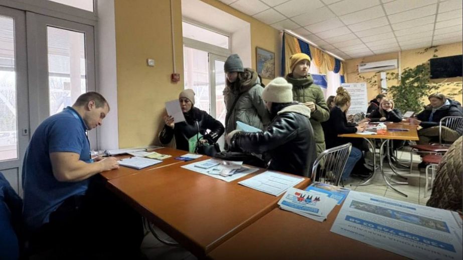 Еще 14 детей эвакуировали из прифронтового Кушугума под Запорожьем