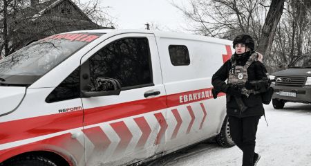 Двух человек вывезли из прифронтового села на Запорожье