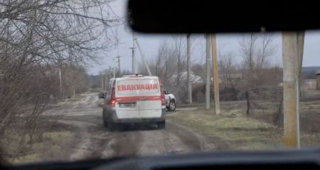 На Запорожье полиция вывезла людей из двух населенных пунктов