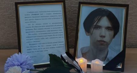 Із загиблим від російських дронів юнаком прощаються під Запоріжжям