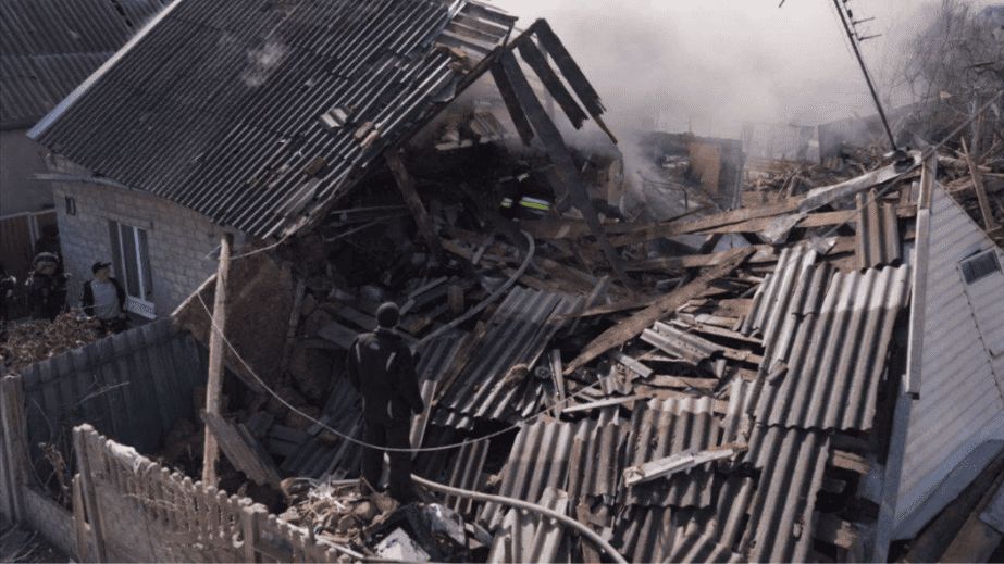 Враг ударил по Запорожью: есть раненая и разрушения