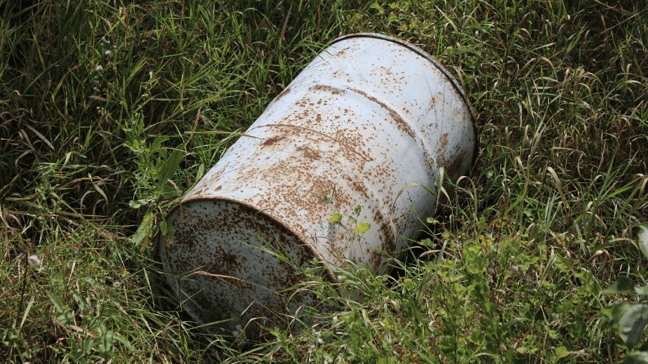 Экологи через суд требуют 10 млн грн за загрязнение земли в Запорожье