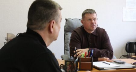 Відтік людей і постійні обстріли: що коїться в громаді під Запоріжжям