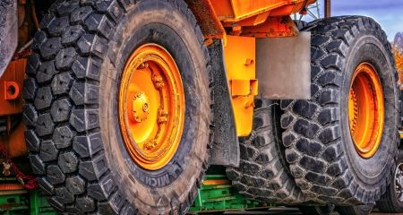 Спецтехнику для ликвидации последствий обстрелов получило Запорожье &ndash; что именно