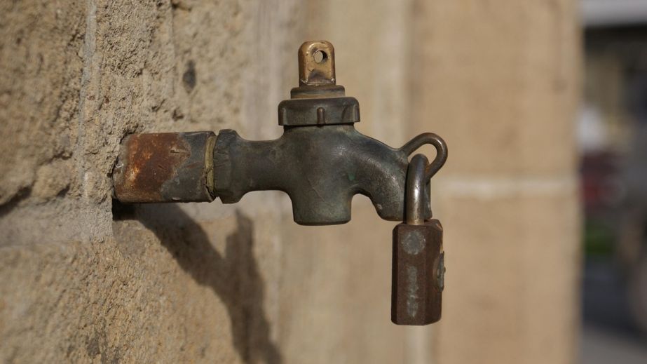 Від нестачі питної води потерпають жителі Кушугума під Запоріжжям