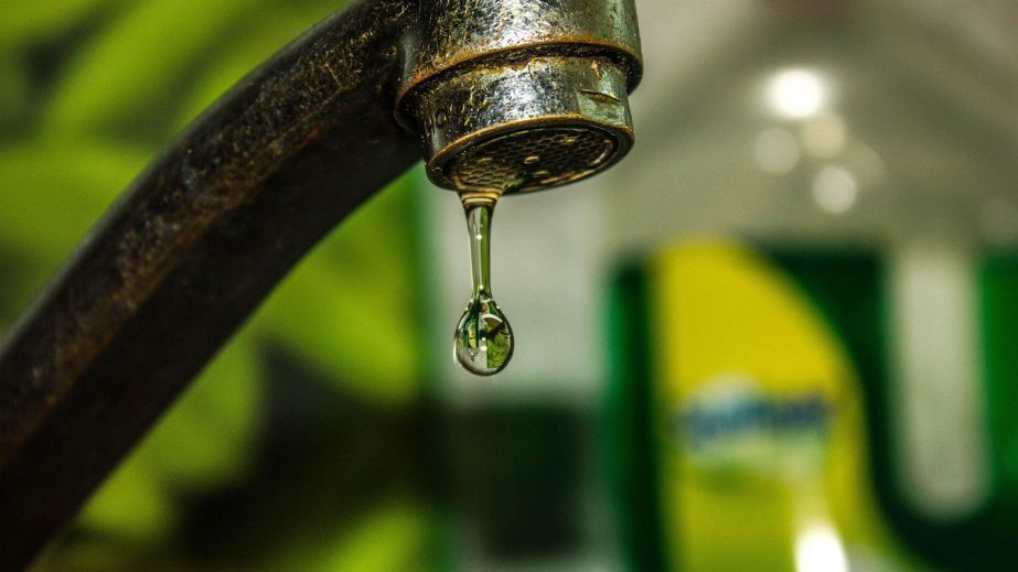 Аварії залишили без води понад 3500 жителів Запоріжжя &ndash; адреси