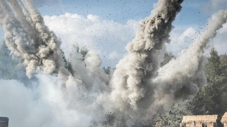 По російському військовому ешелону "прилетіло" на Запоріжжі