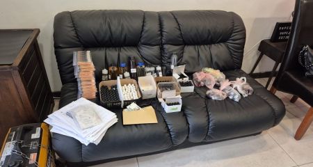 Сотни устройств, тысячи флаконов: в Запорожье накрыли "вейп-подполье"