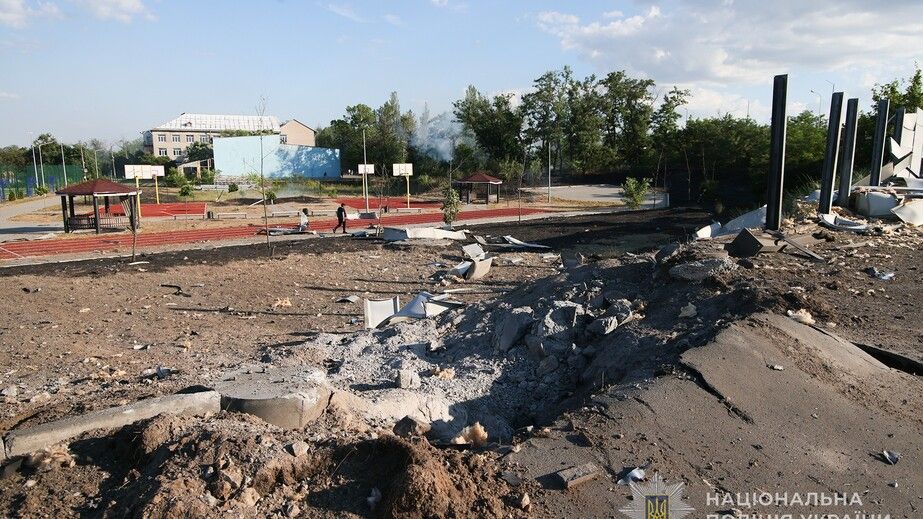 Загиблі люди й тварини, пошкоджені будинки: у поліції уточнили наслідки атаки на Запоріжжя