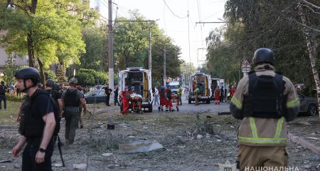 Дворічна дитина та жінка 95 років: що відомо про поранених у Запоріжжі