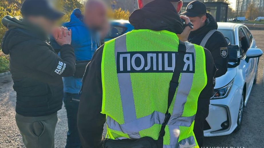 "Допомагав” скласти іспит: у Запоріжжі викрили інструктора з водіння