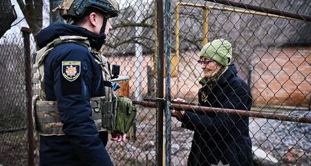 П&rsquo;ятьох людей вивезли з прифронтової Юрківки на Запоріжжі