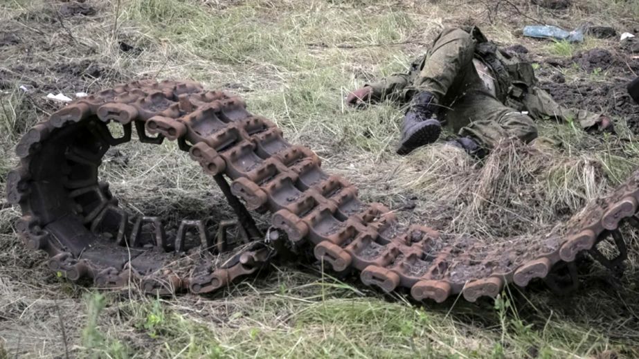 Враг "утопил" пять своих танков, при штурме позиций ВСУ на Александровском направлении