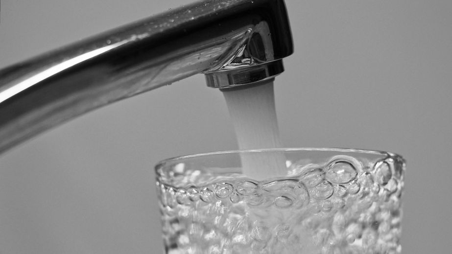 За двома адресами в Запоріжжі питна вода не відповідає нормам