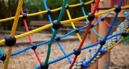Инклюзивное пространство для детей обустраивают в парке Запорожья