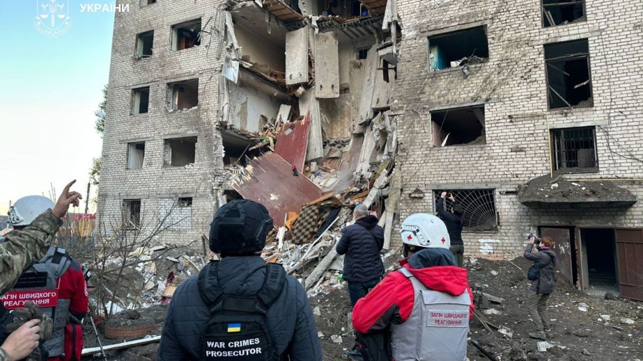 Двоє загиблих та понад 20 поранених: у Запоріжжі розслідують атаку РФ